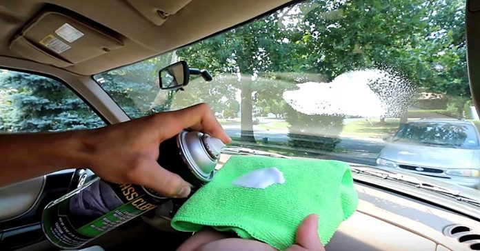 windshieldclean-696x364.jpg